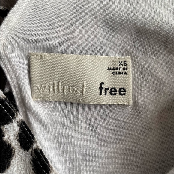 Wilfred free backless tank top - size XS - Leopard print - Aritzia - Picture 4 of 4